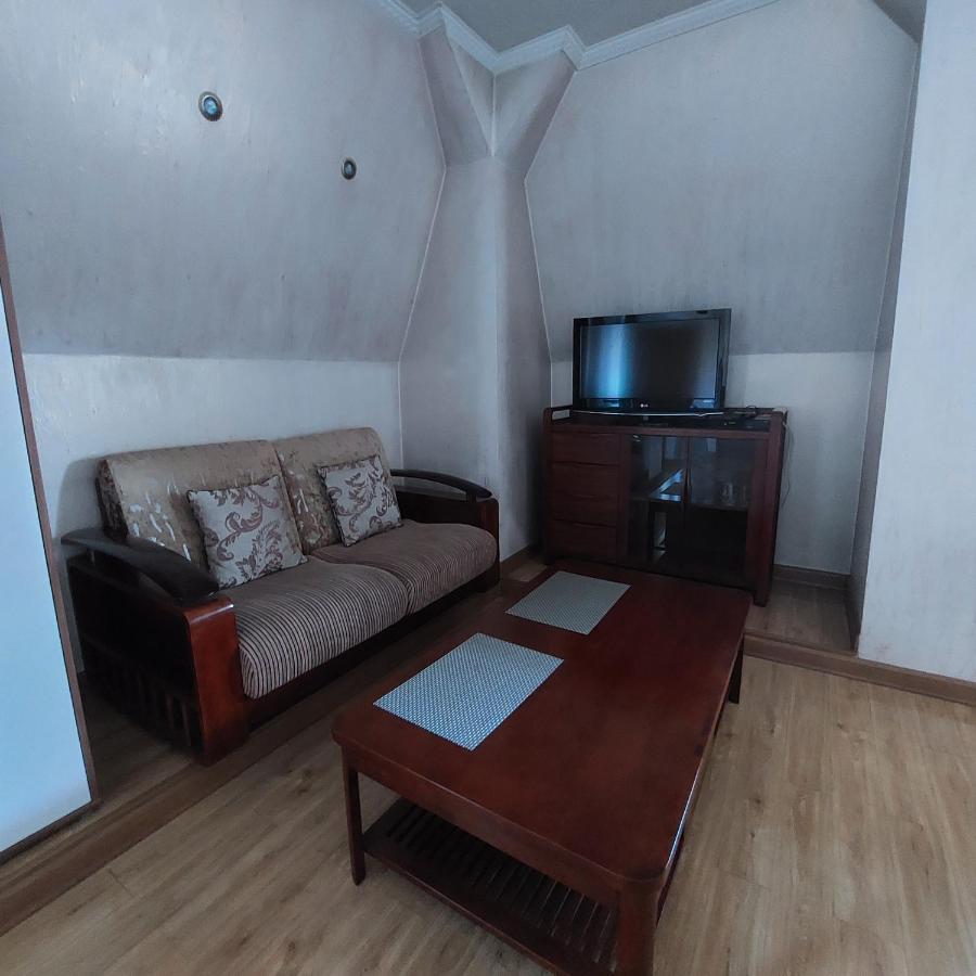 Little Shangri-La Almaty Exterior photo
