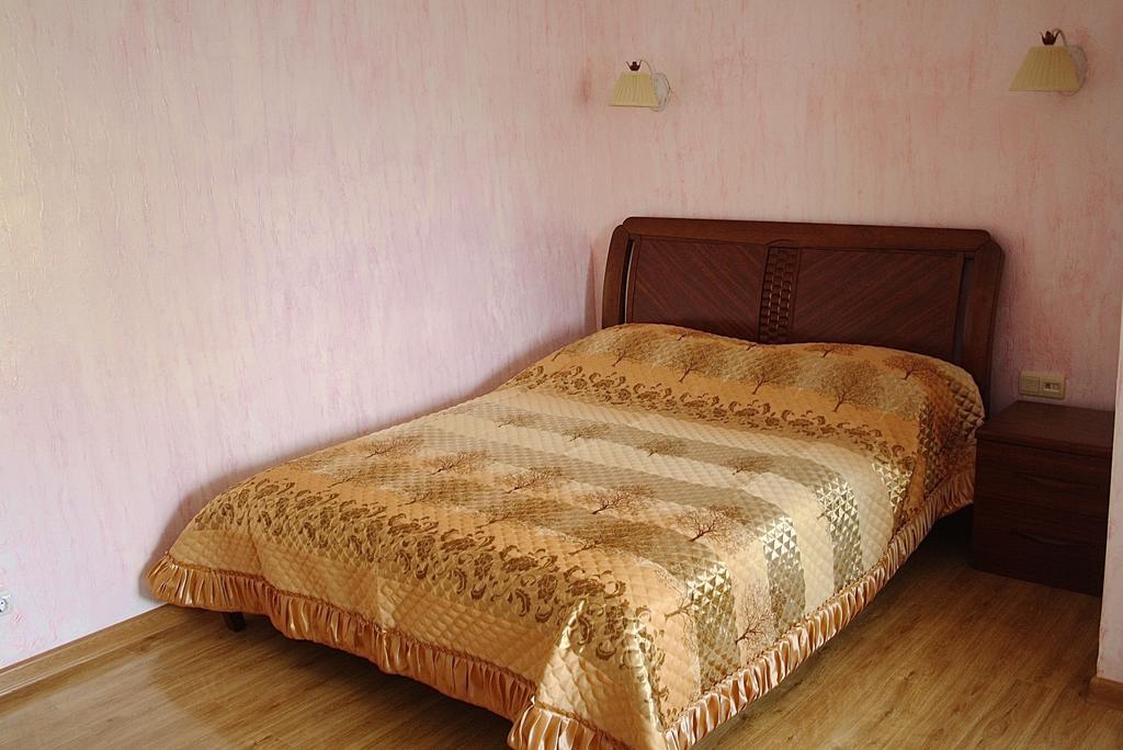 Little Shangri-La Almaty Room photo