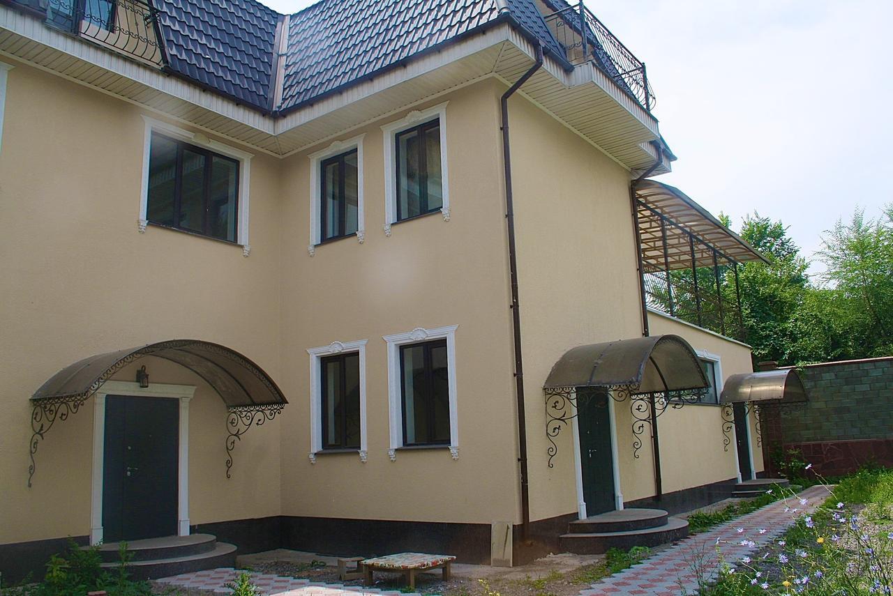 Little Shangri-La Almaty Exterior photo